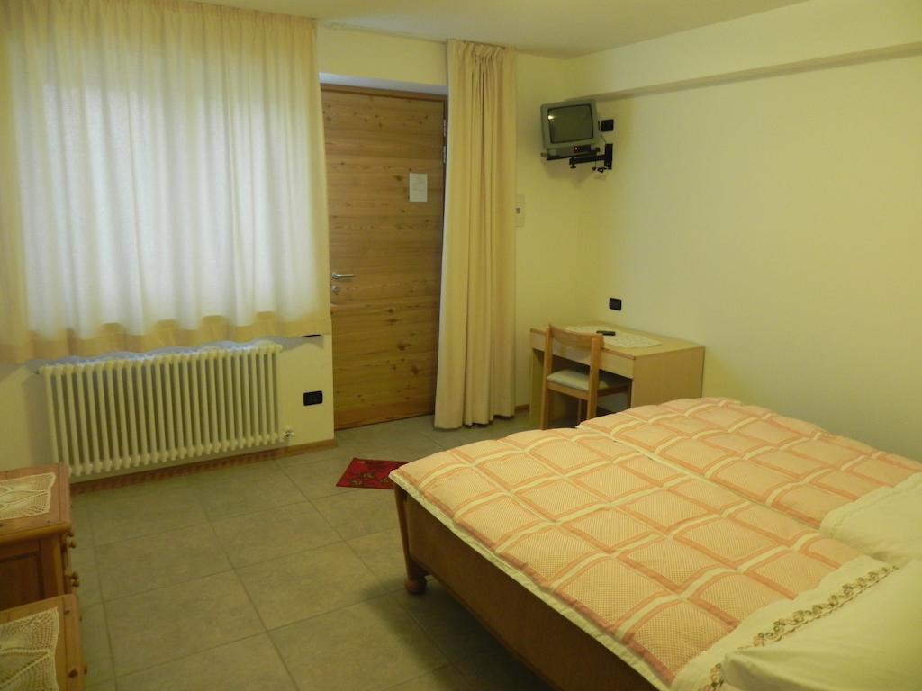 Rifugio Capanna Bill Hotel ร็อคคา ปิเอโตเร ห้อง รูปภาพ